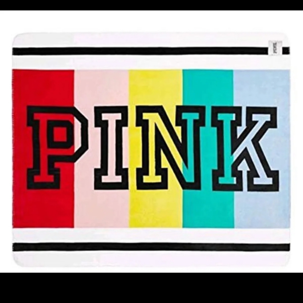 VS PINK SHEPRA BLANKET NIP